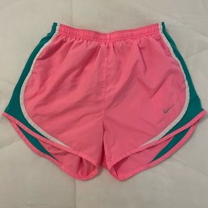 Nike Running Shorts - Pink